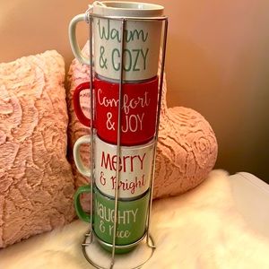 🆕 Set of four 14oz Christmas mugs